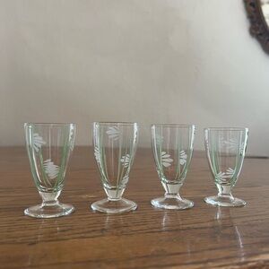 Vintage 60’s Hand Painted Floral Clear Glass Set Of 4